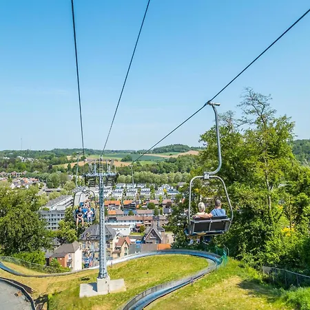 Chalet With Dishwasher, Maastricht At 9 Km Berg en Terblijt